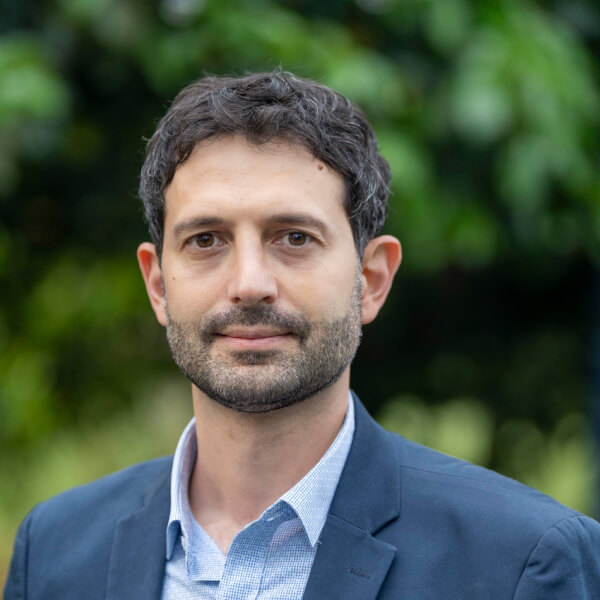 Sebastián González